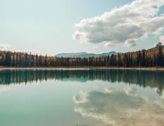 开云体育中国-独行侠压制湖人，詹姆斯关键先生难挽败局