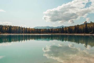 开云体育中国-独行侠压制湖人，詹姆斯关键先生难挽败局