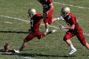 开云体育APP下载-戈贝尔统治力尽显，篮网强压黄蜂提前锁定胜局