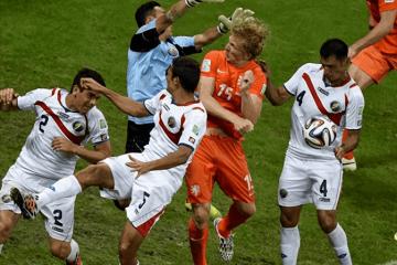 开云下载-奥纳纳爆发，尼日利亚险胜卡塔尔