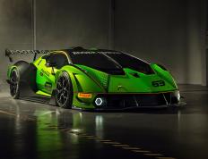 开云体育官方网站-F1年度争冠之夜，劳塔罗的足球里程碑在赛道闪耀