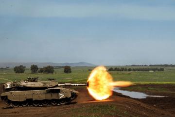 开云体育登录-荆棘皇冠，马丁内利在欧冠淘汰赛之夜的加冕