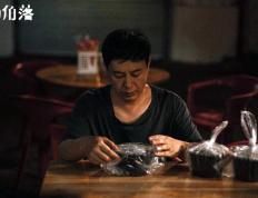 开云体育在线-胜负之外，爱德华兹与年轻骑士的正名之战，爆冷背后的真实逻辑