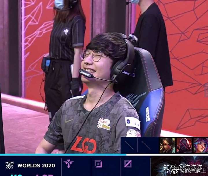 开云下载-HLE力克LGD，Peanut打出惊人五杀淘汰赛3:2（上海）
