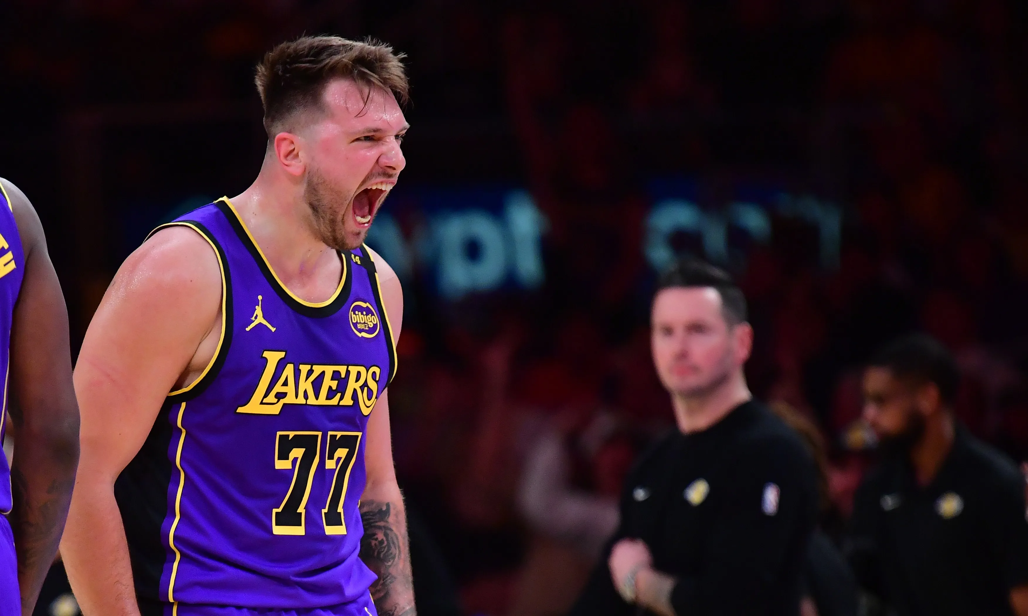 开云体育登录-关于小牛击败勇士，东契奇砍下27分送勇士两连败的信息