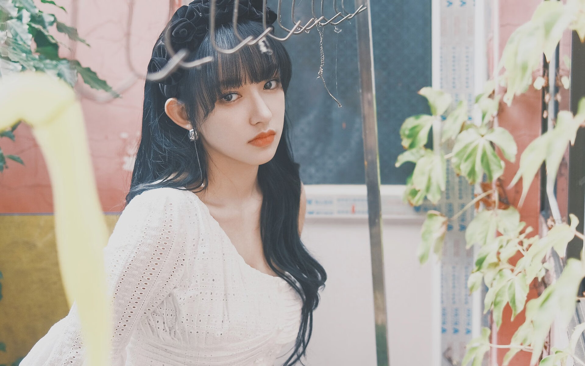 开云体育-克瓦拉茨赫利亚节奏完全掌控,利物浦制霸哥斯达黎加赛场