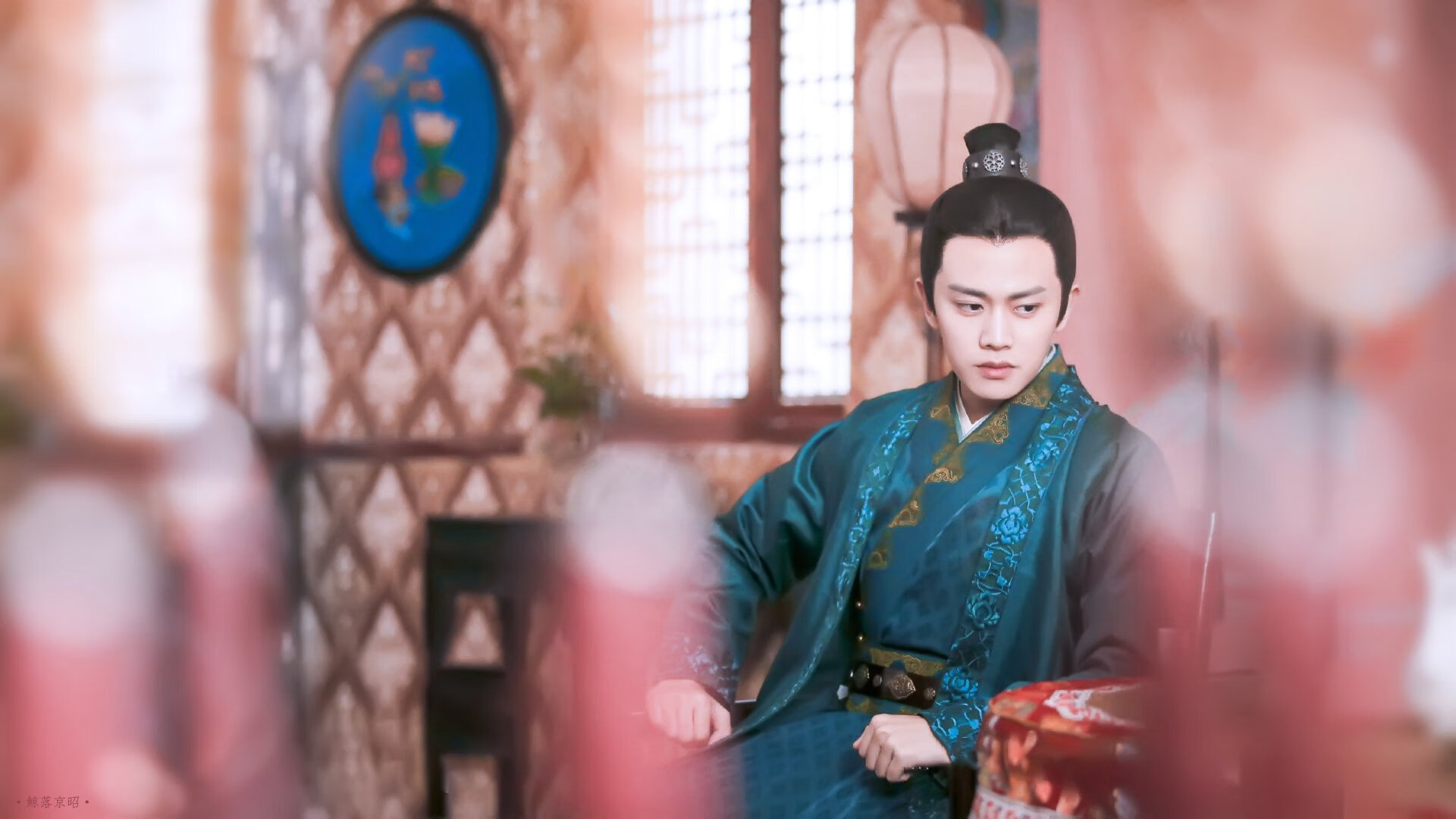 开云体育官网-高原之鹰对阵蓝鹰，克瓦拉茨赫利亚在玻利维亚的魔法之夜创造不朽纪录