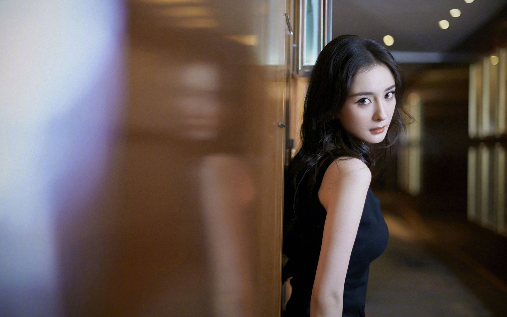 开云体育平台APP-跨洲体育风云，意甲焦点战与篮网轻取上海队的全球交响