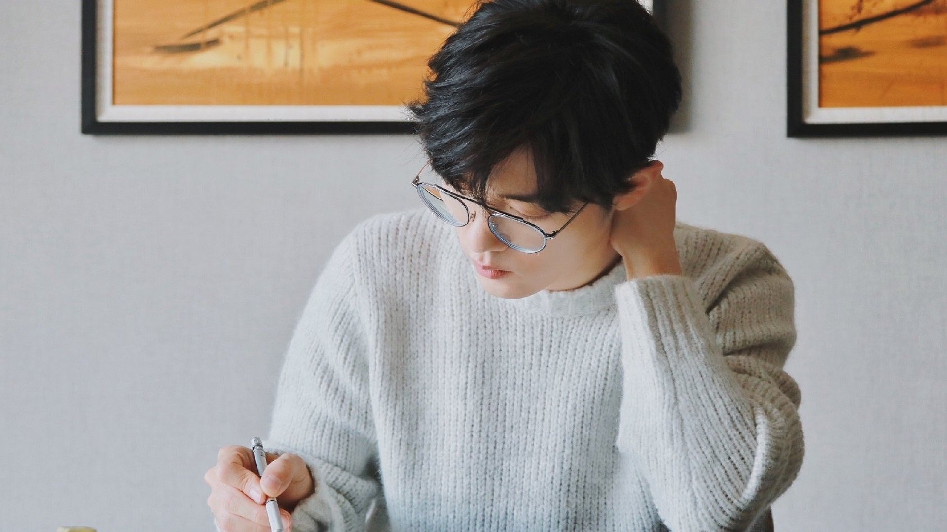 开云体育-双面风暴，当阿尔及利亚之魂在欧冠半决赛翻盘拜仁，阿拉巴为谁而战？