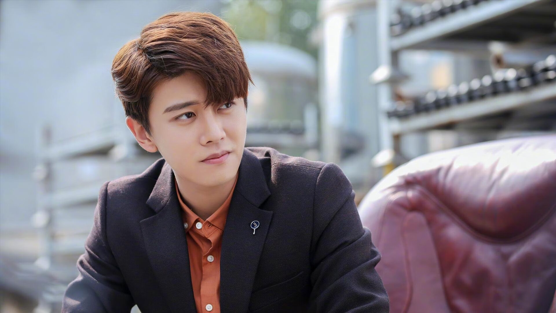 开云体育官网-硬仗见真章！范弗利特关键三分雨浇灭反扑，开拓者主场击退魔术