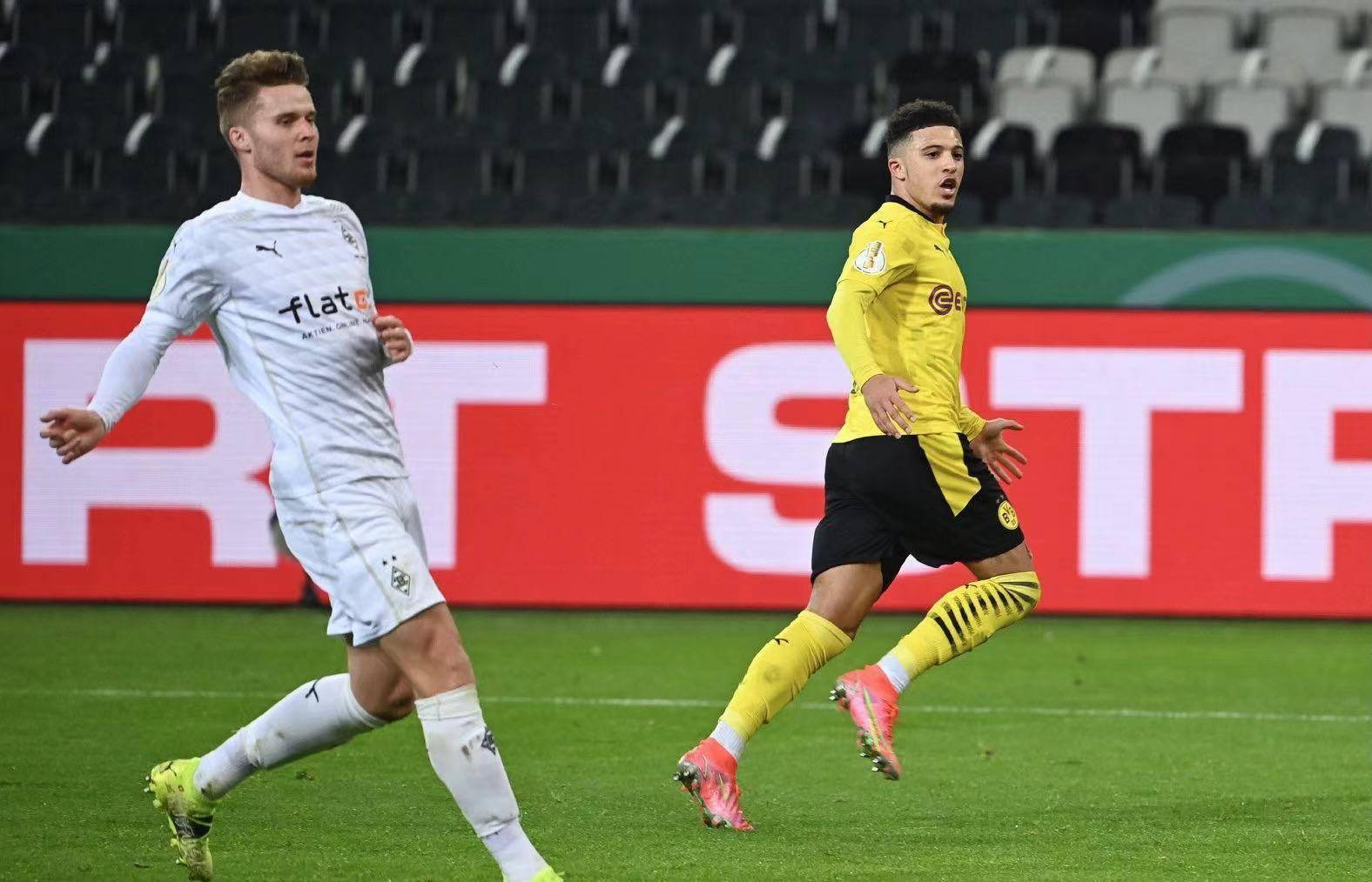 开云体育app-德甲争冠战焦点战，老鹰爆冷快船