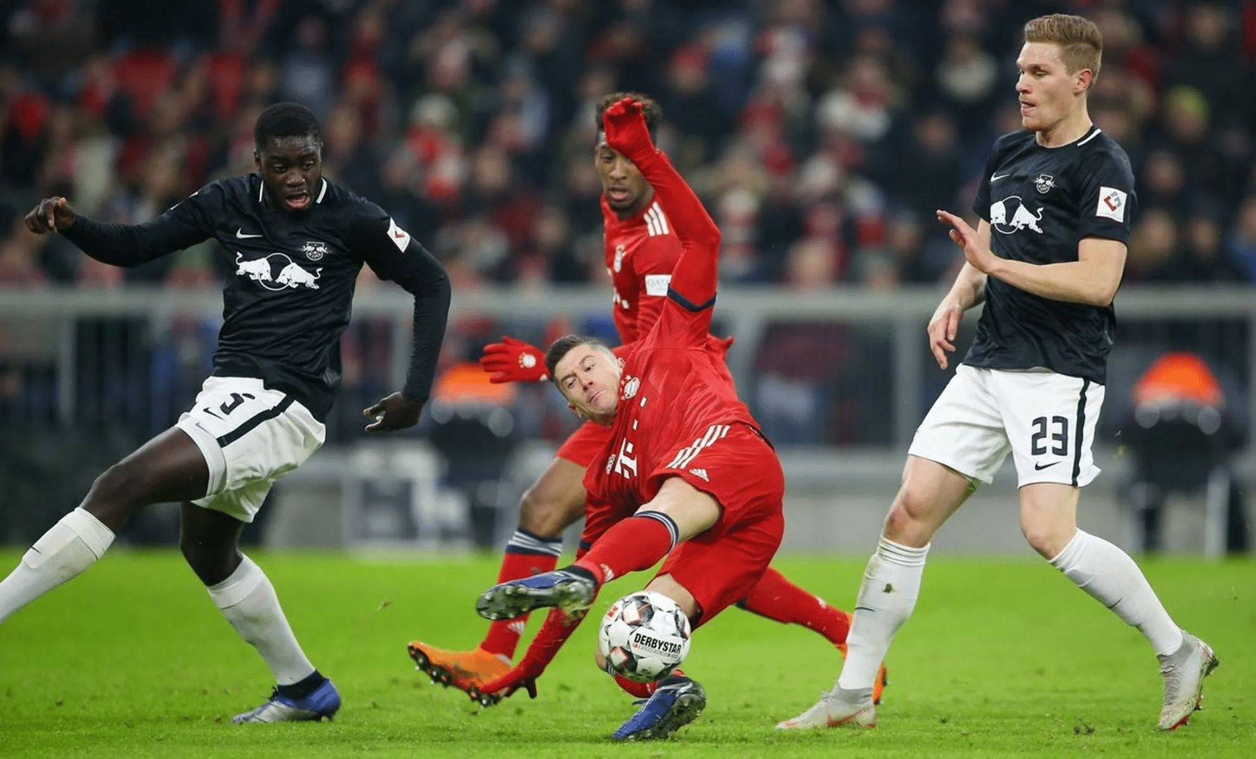 开云APP-西决生死战焦点战,拜仁防守锁死瑞士