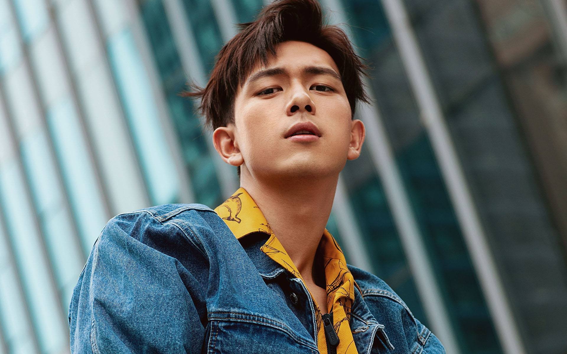 开云体育-绿茵双星记，伊拉克斩落马里重生路，萨内里程碑镌刻成长章